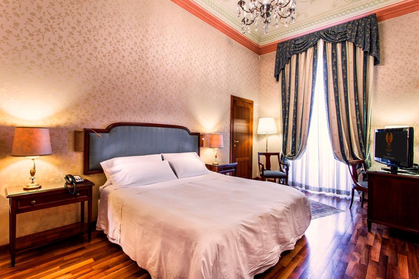 Phi Hotel Principe Кунео Экстерьер фото
