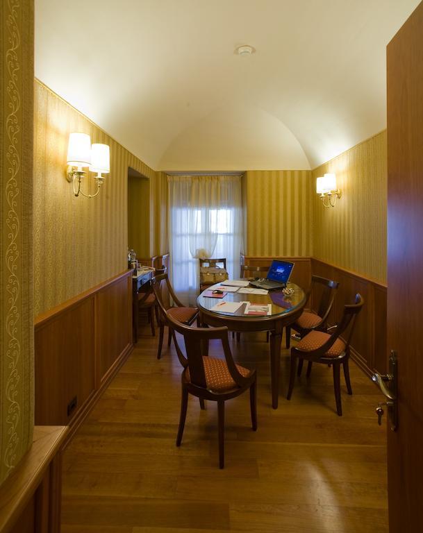 Phi Hotel Principe Кунео Экстерьер фото