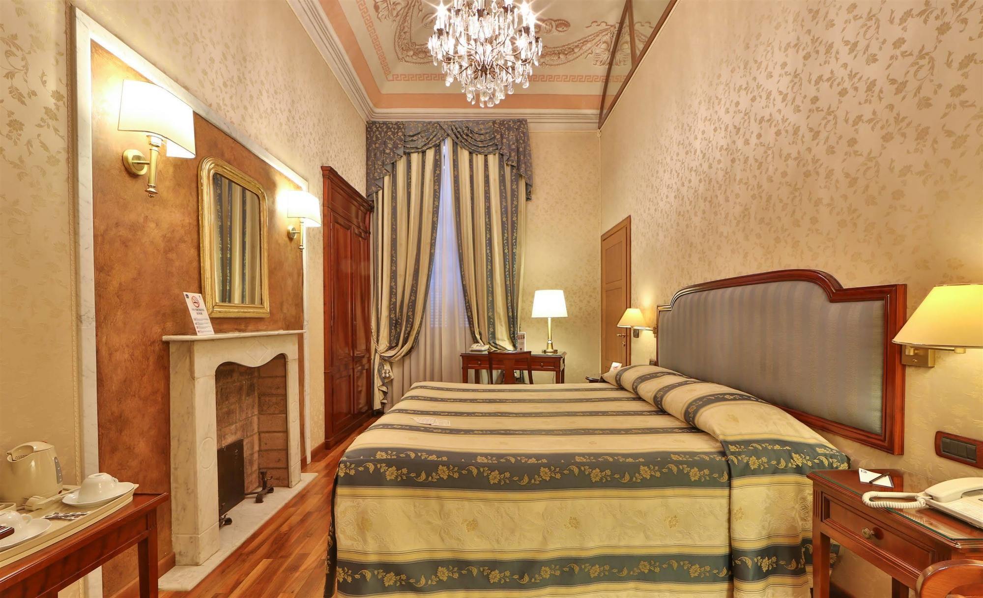 Phi Hotel Principe Кунео Экстерьер фото