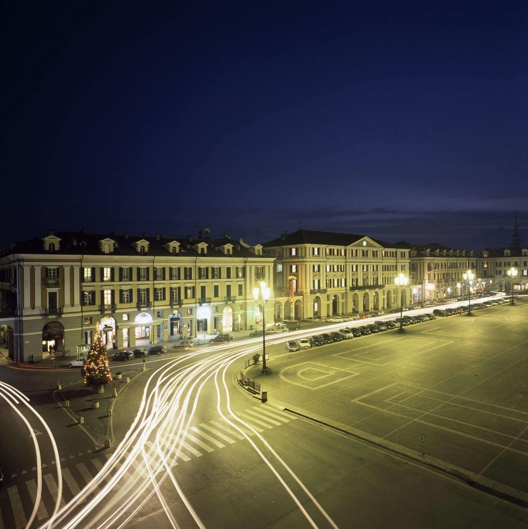 Phi Hotel Principe Кунео Экстерьер фото